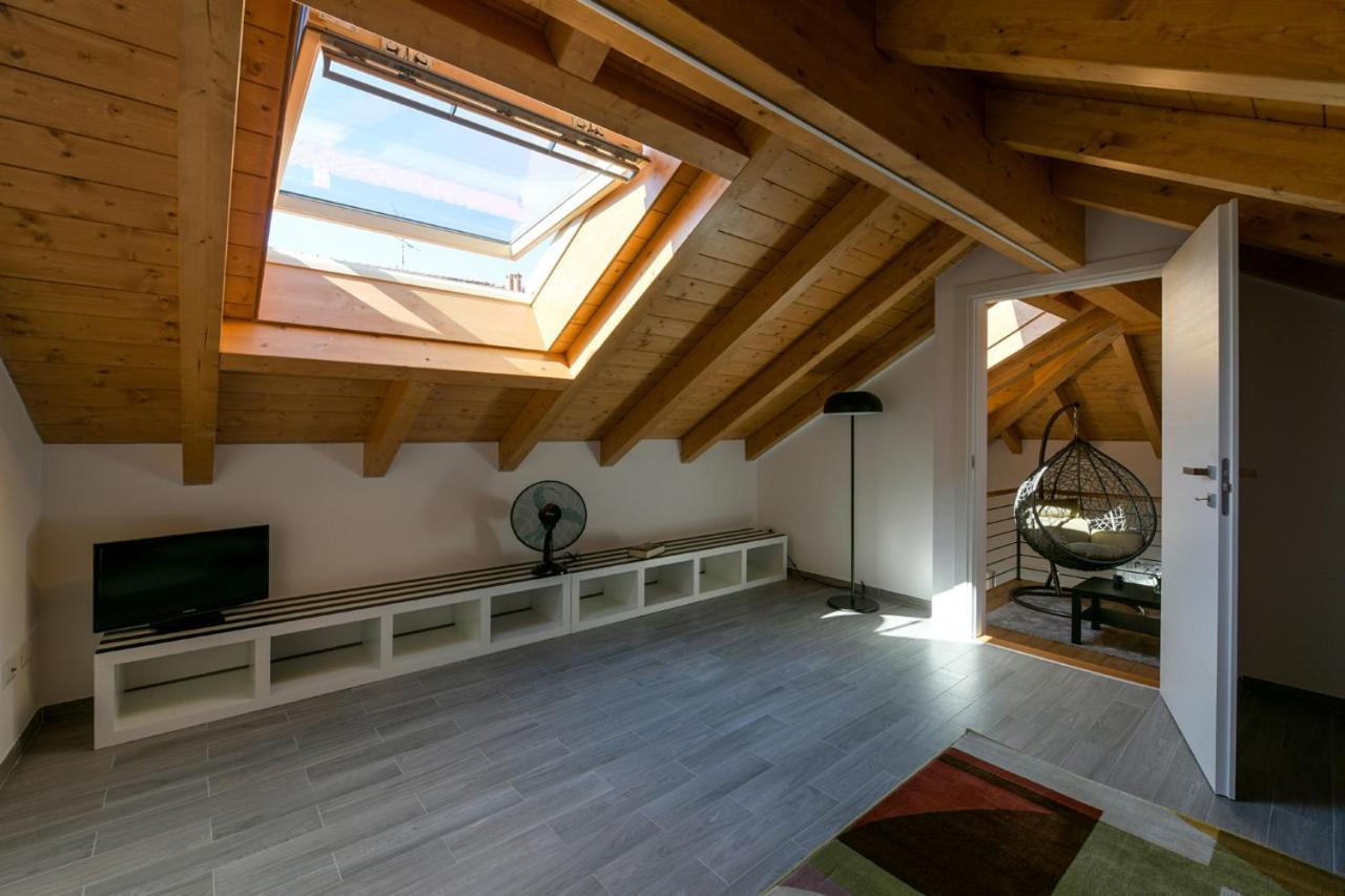 Sunflower Apartments Бавено Екстериор снимка